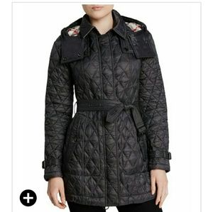 Burberry finsbridge quilted coat