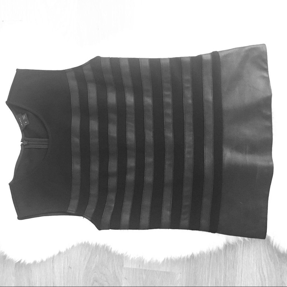 Theory leather black on black stripe fitted top