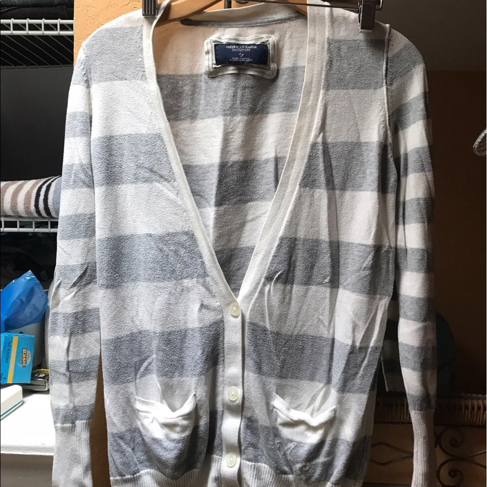 AE American eagle cardigan sweater
