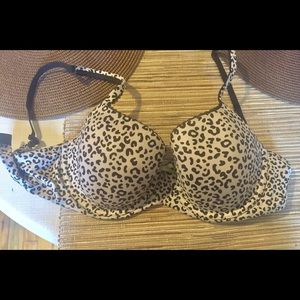 Body by Victoria Leopard Bra