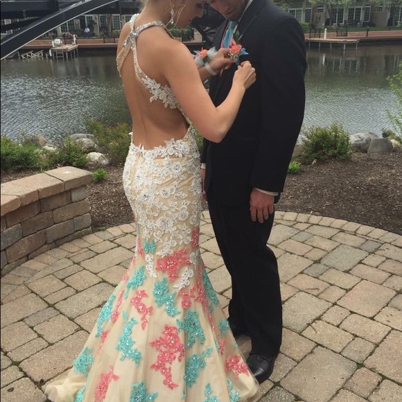 Rachel Allan size 4 designer prom dress - Picture 2 of 6