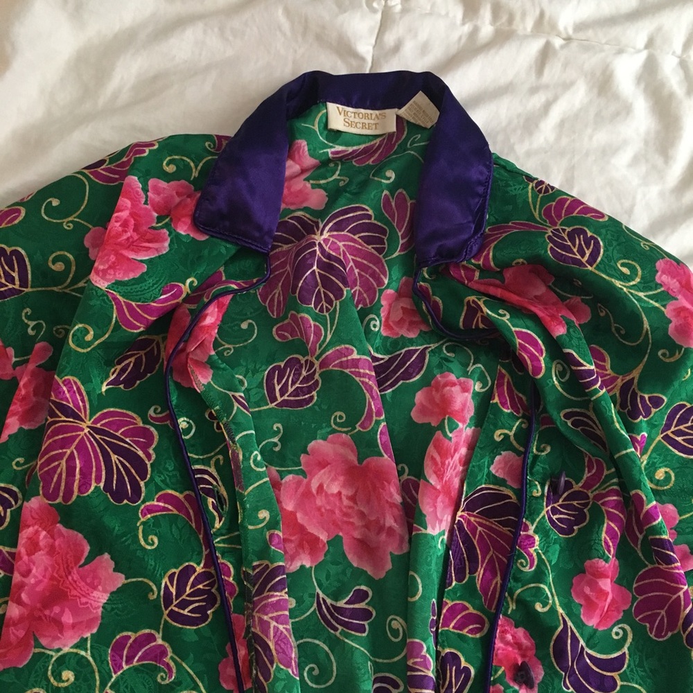RARE Vintage Victoria's Secret Sleep Shirt