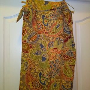 JH Collectibles wrap around skirt