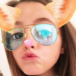 Meet your Posher, Taylor