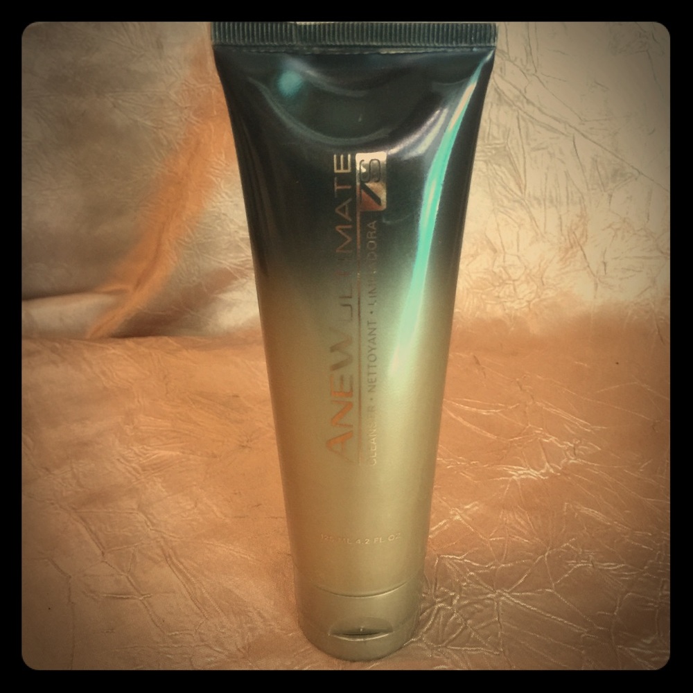 Avon Anew Ultimate cleanser 7s