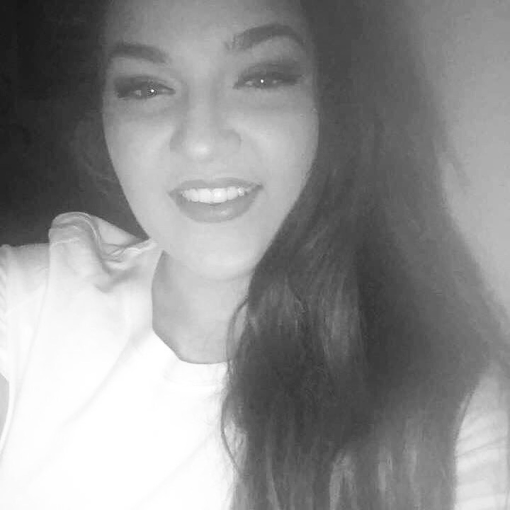 Meet your Posher, Kayla