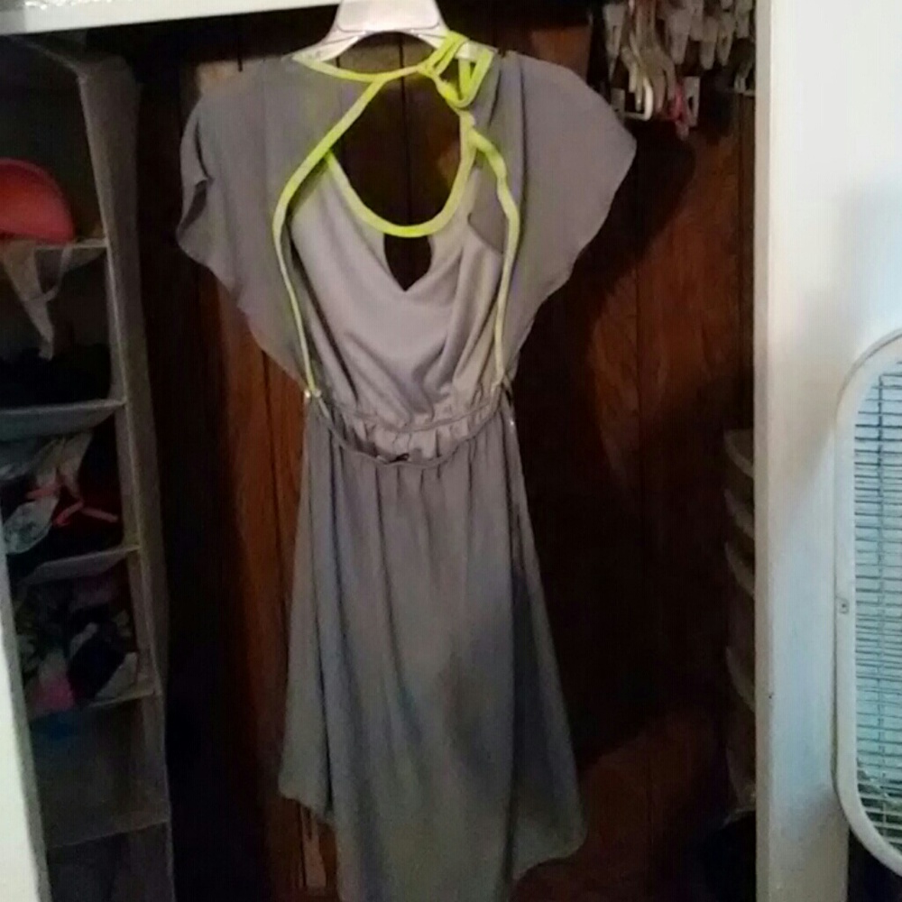 Dress - Picture 2 of 2