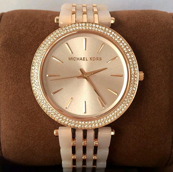 Brand NWT Michael Kors Women's rose pink watch - Picture 4 of 8