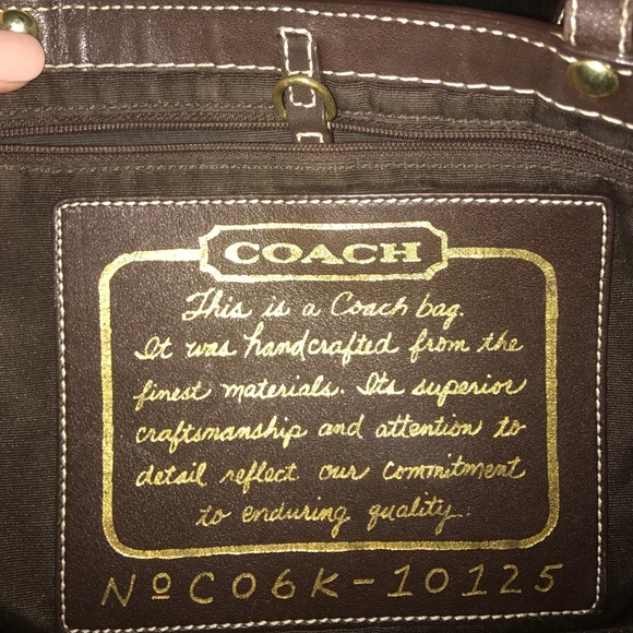 Signature Coach Tote! - Picture 4 of 8