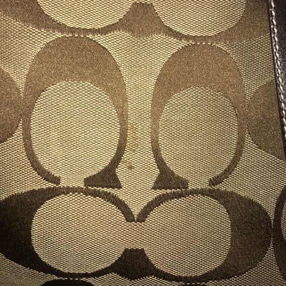 Signature Coach Tote! - Picture 6 of 8