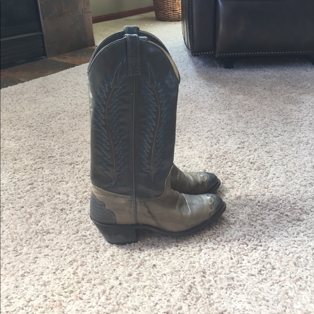 Unisex leather cowboy/girl boots