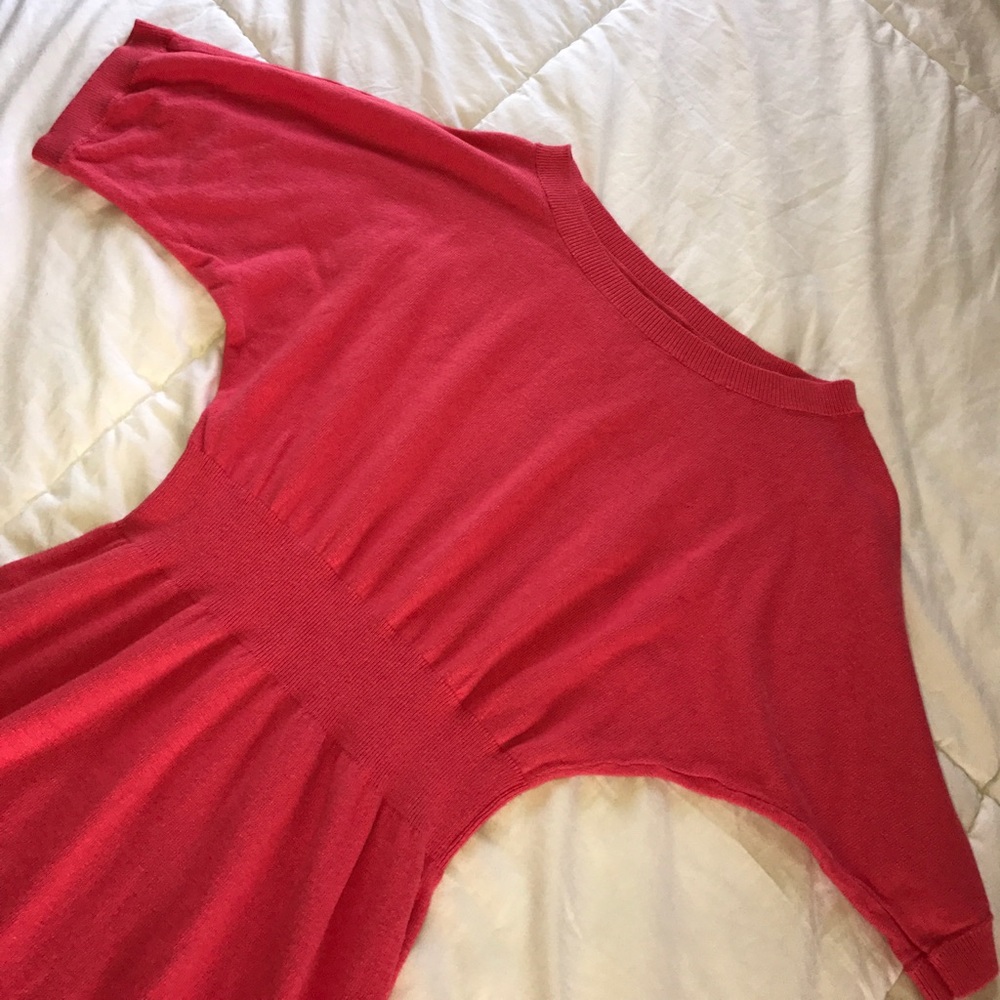 Express dress - Picture 2 of 3