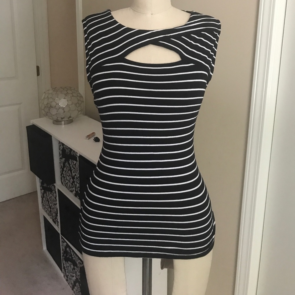 Vince Camuto black and white stripe shirt
