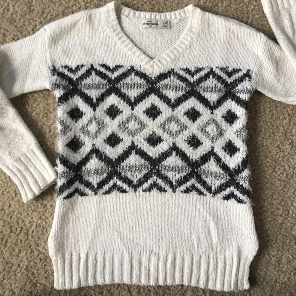 Abercrombie Kids Sweater Size 9/10