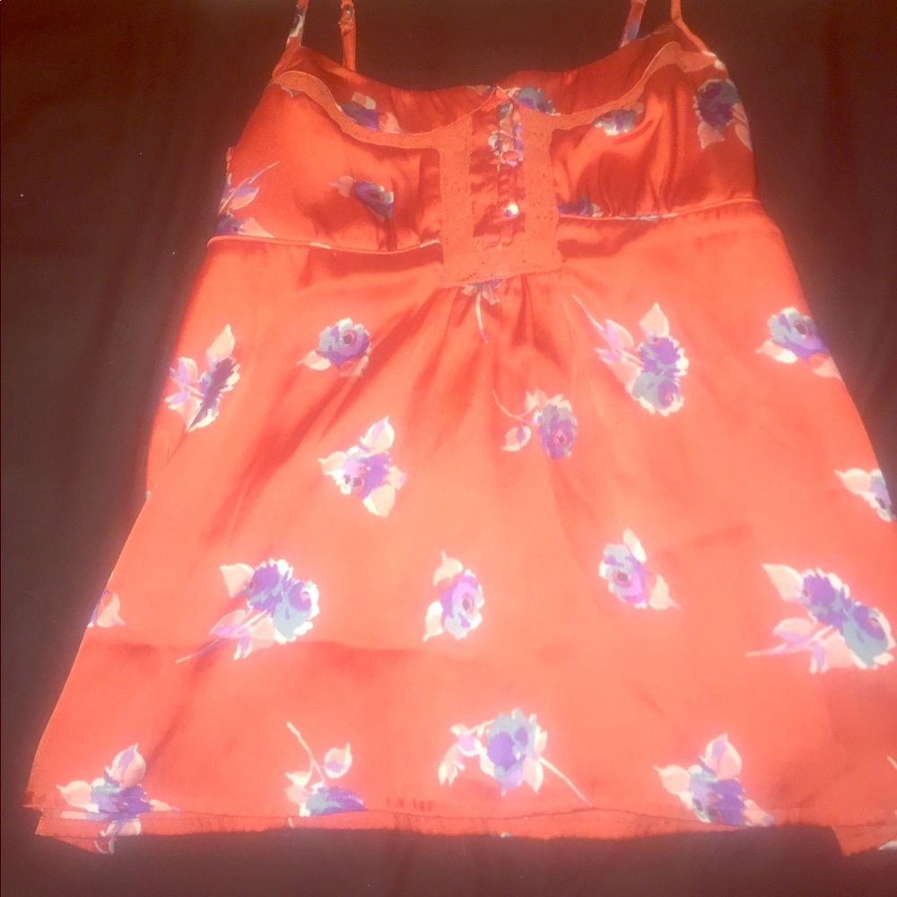 American Eagle %100 Polyester classy tank