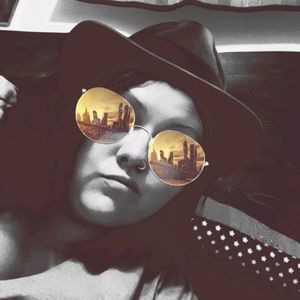 Meet your Posher, Jessaca