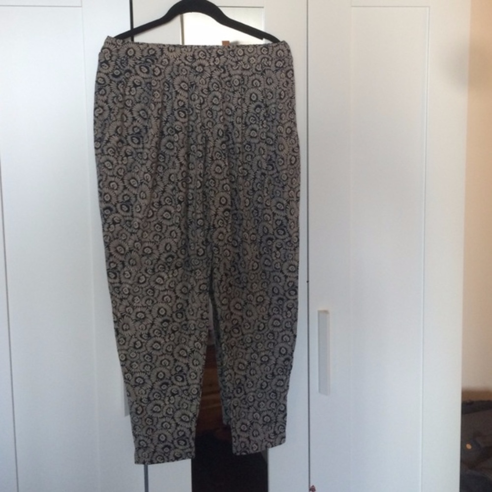 Corey Lynn Calter harem lounge jogger pants - Picture 5 of 6