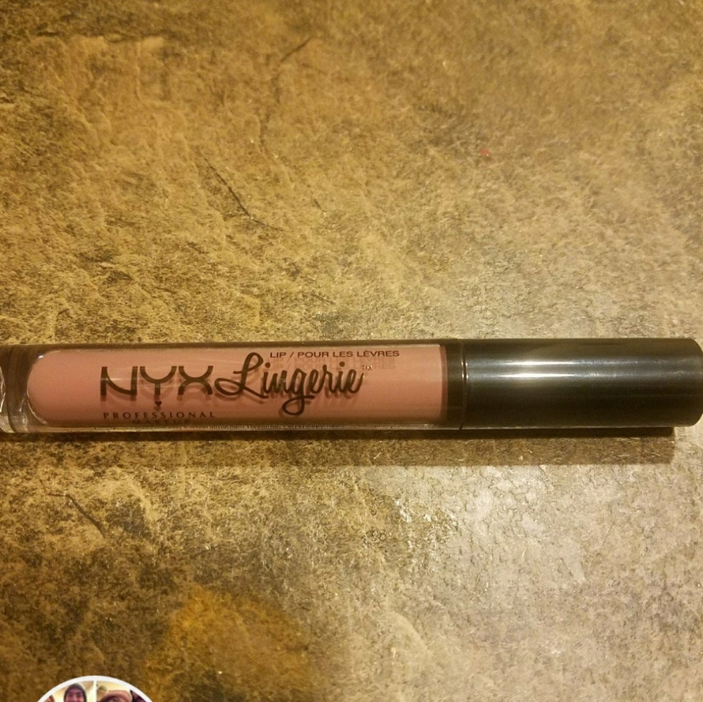 Nyx lingerie liquid lipstick