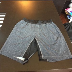 Lululemon Medium T.H.E. Short 9" Inseam