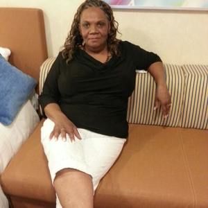 Meet your Posher, Beverly