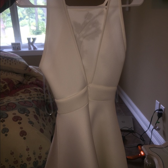 Dress - Picture 7 of 8