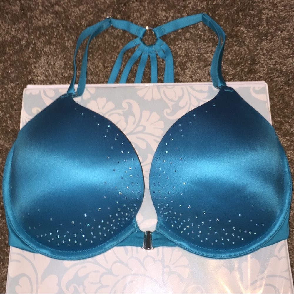 VS Front Clasp Push-up Bra CLOSET CLOSING