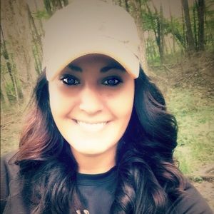 Meet your Posher, Amber