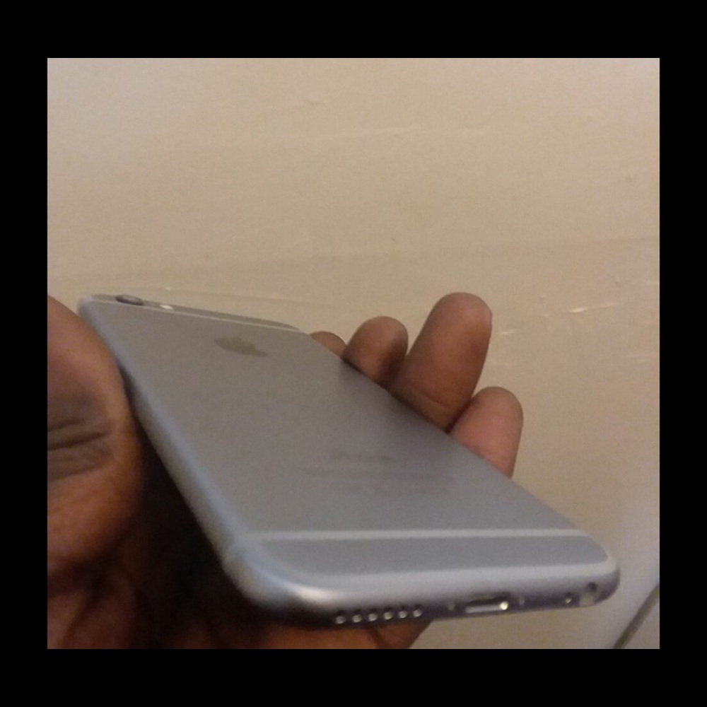Space gray iPhone 6 Plus