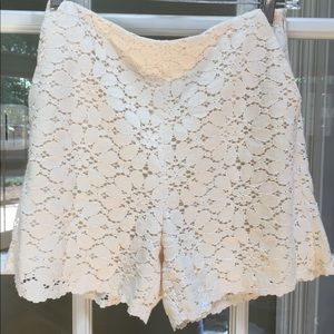 ZARA ivory high waisted shorts