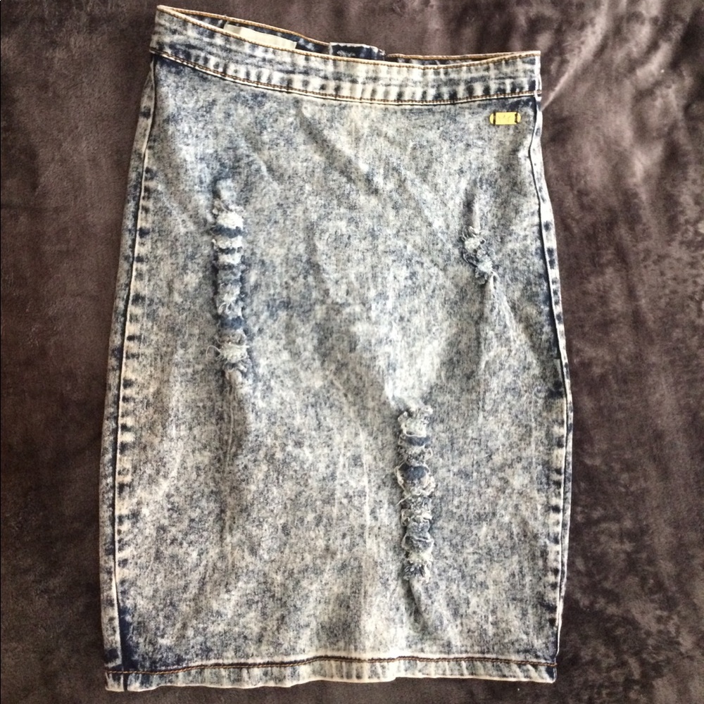 Nicky Minaj jeans pencil skirt