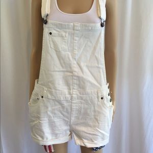 Xhilaration White Shortalls