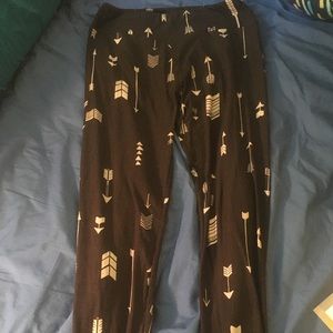 Lularoe One Size Arrow Leggings- unicorn!!