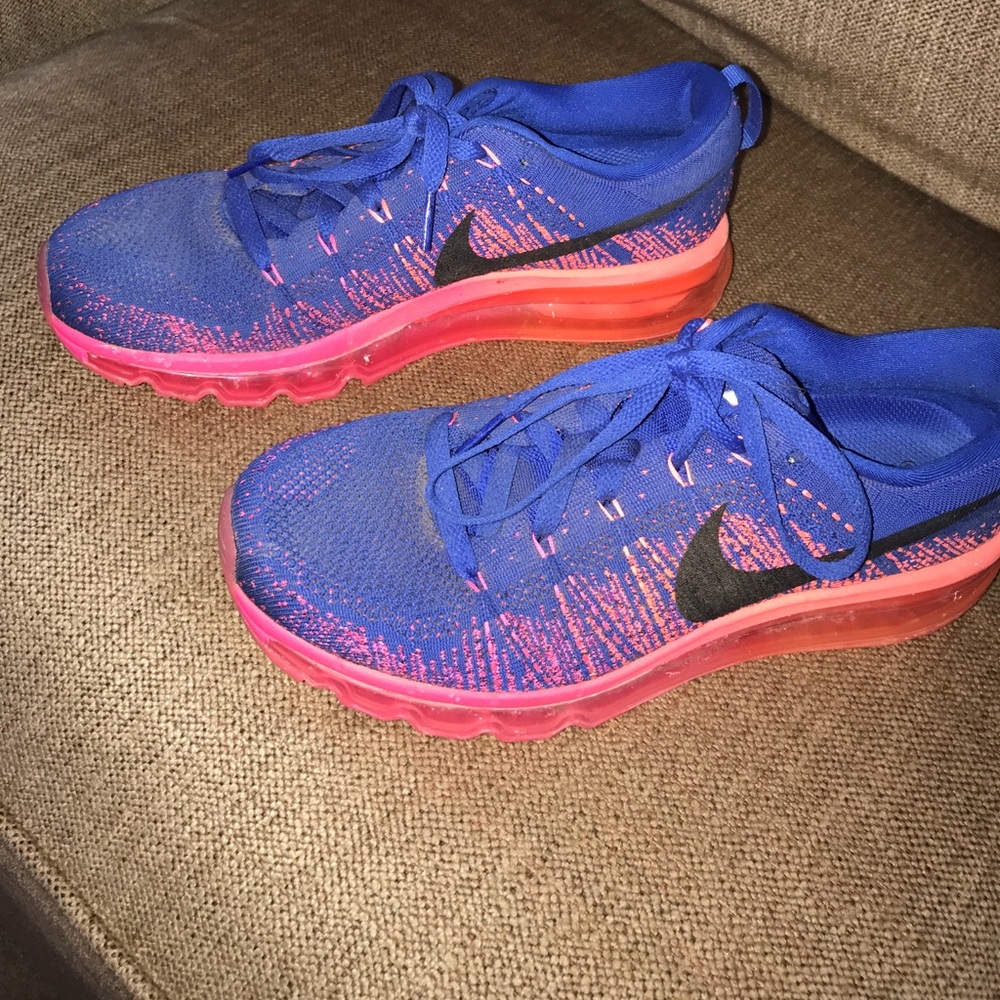 Super nice Nike running shoes