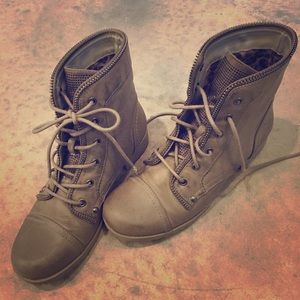 Guess Combat Boots 9