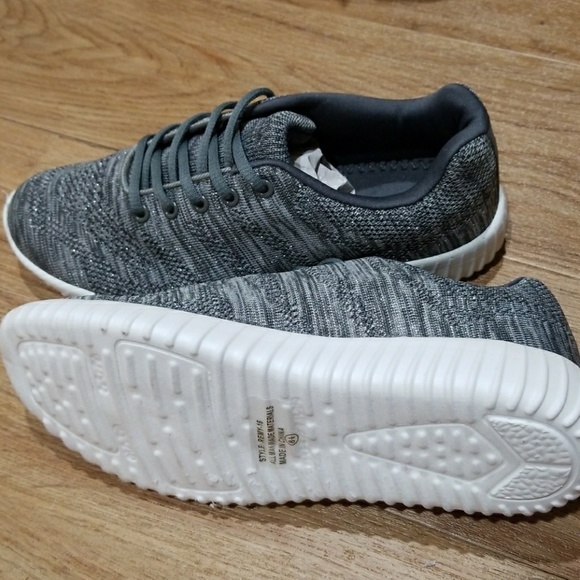 🐞🐞sold🐞🐞   Sneakers to spread your sparkle!!! - Picture 4 of 5