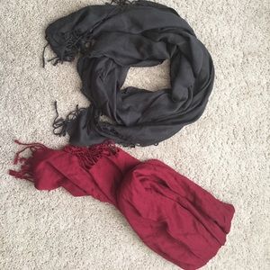 Bundle of 2 Scarves
