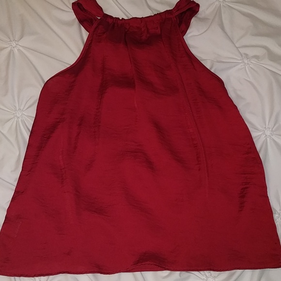 Red blouse - Picture 6 of 6