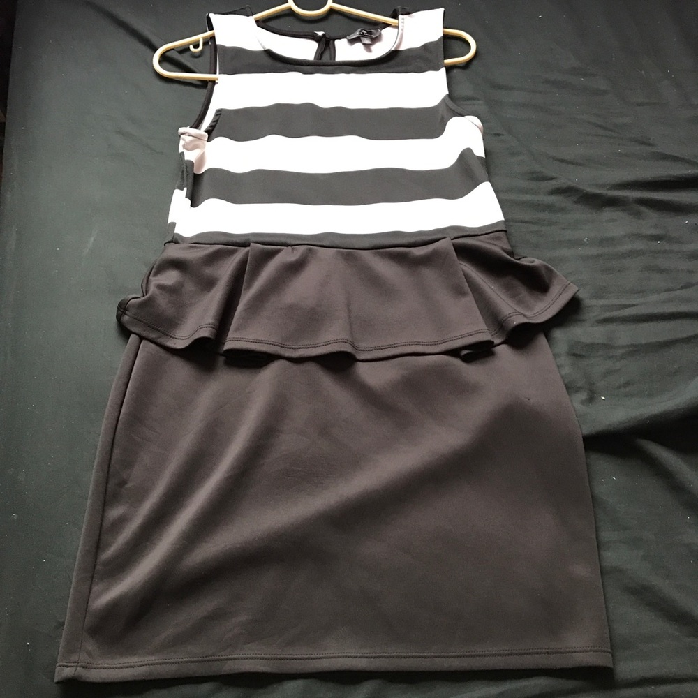 Black and white dress