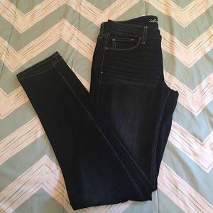 American Eagle dark wash jeans size 8.