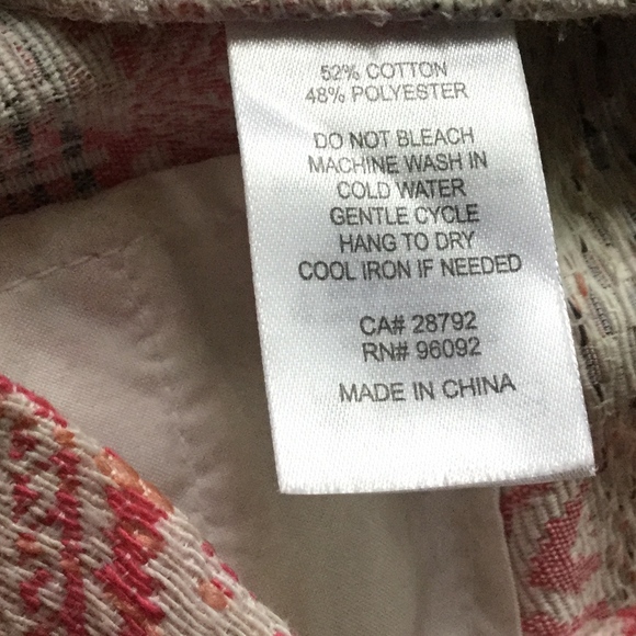 Dalia Size 6 Dress Shorts! - Picture 4 of 5