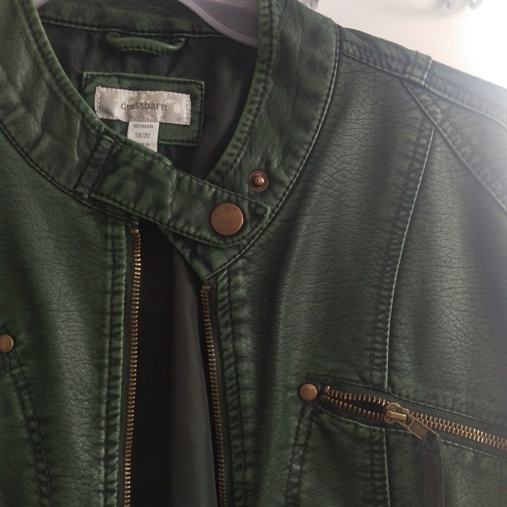 Leather jacket - Picture 2 of 2