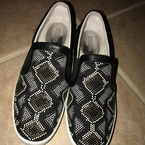Michael Kors Leo slip on