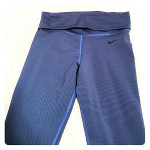 Nike leggings