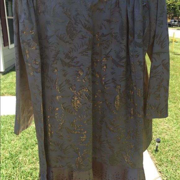 DaVinci Skirt Set - Picture 4 of 4