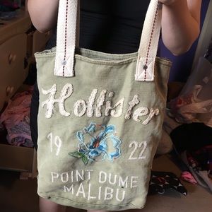 Hollister tote