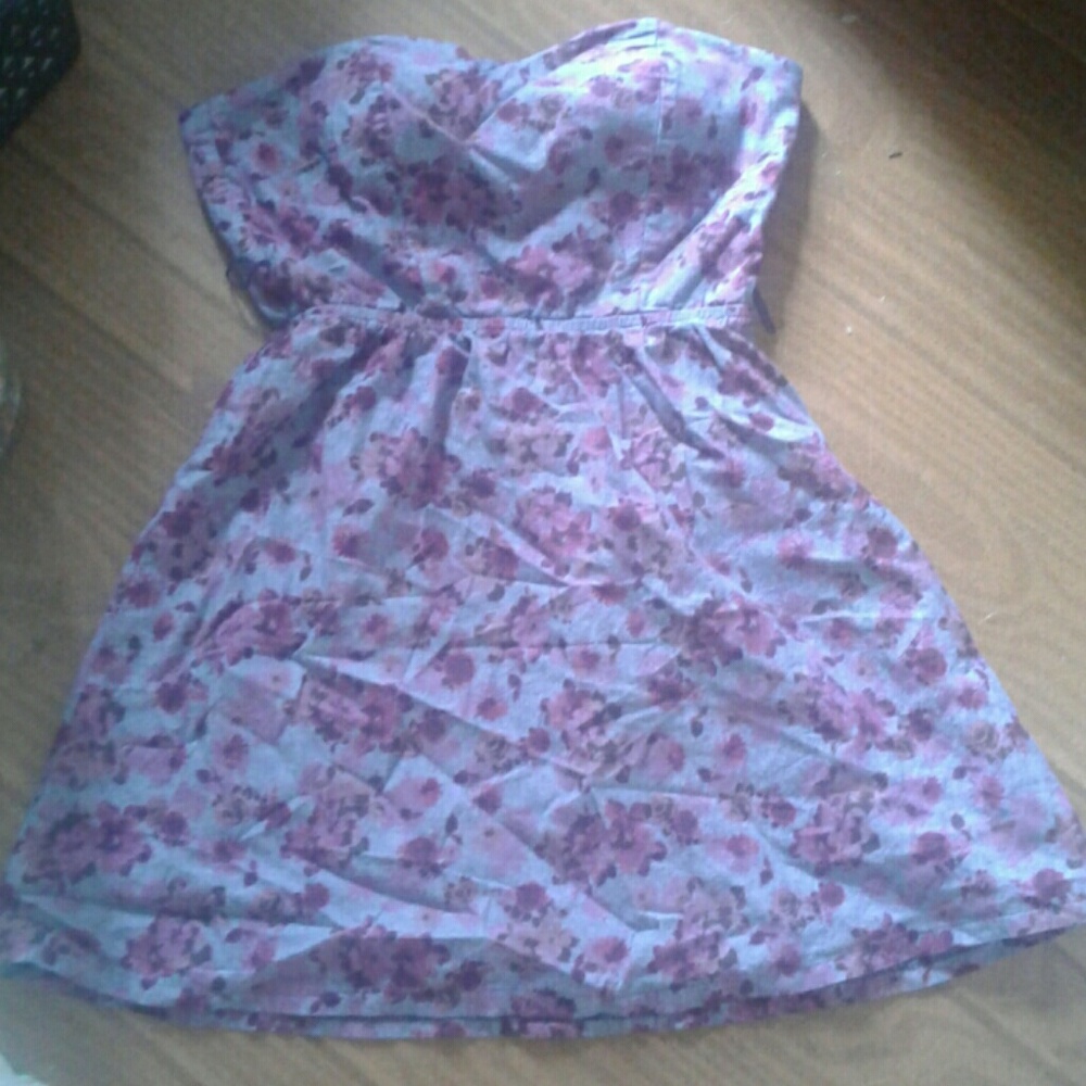 Short dress