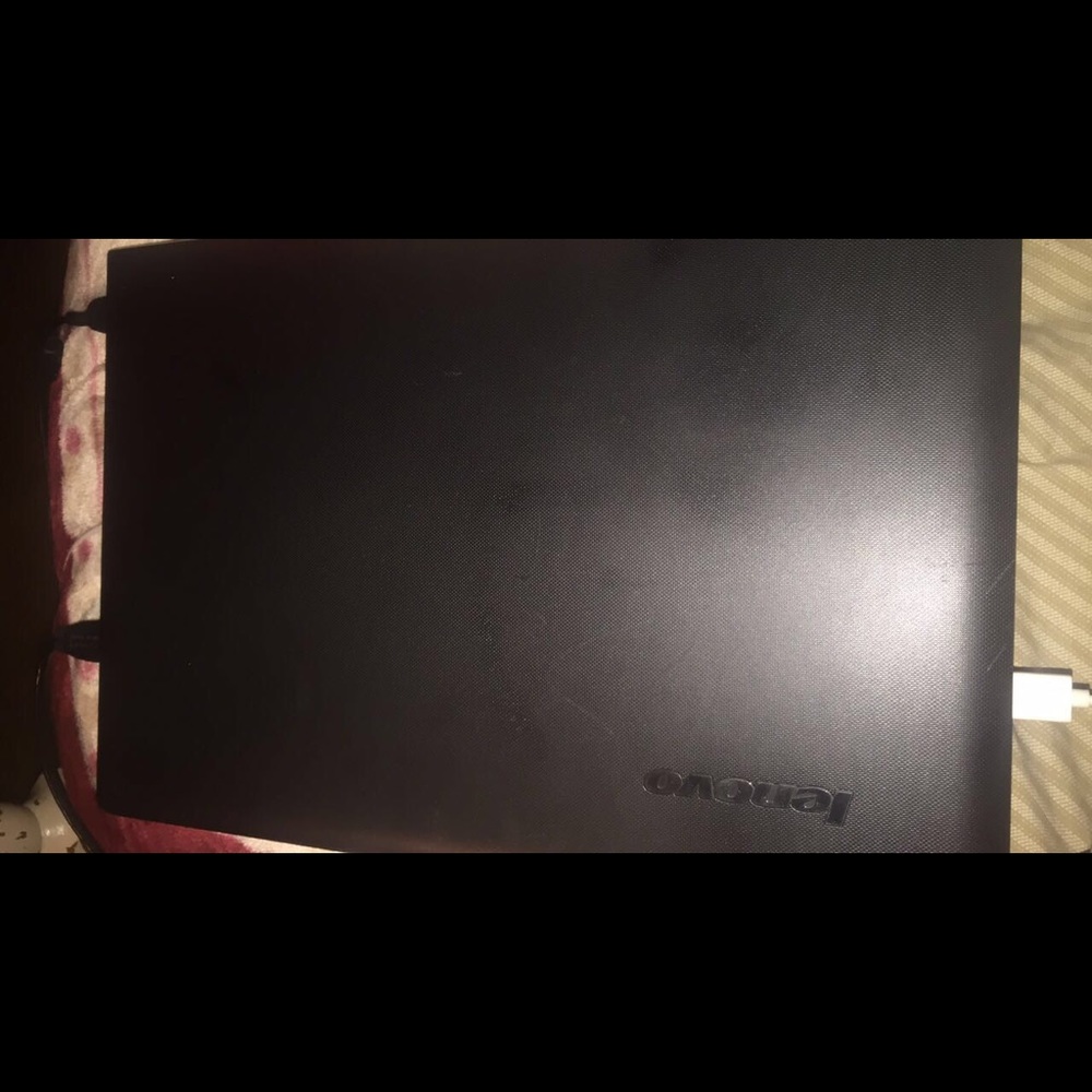 Laptop - Picture 4 of 4