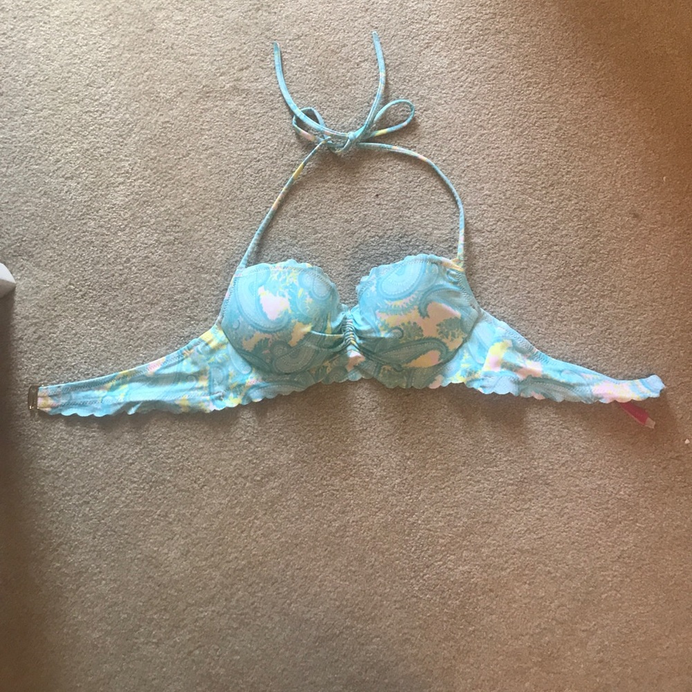Victoria's Secret 32a bikini top