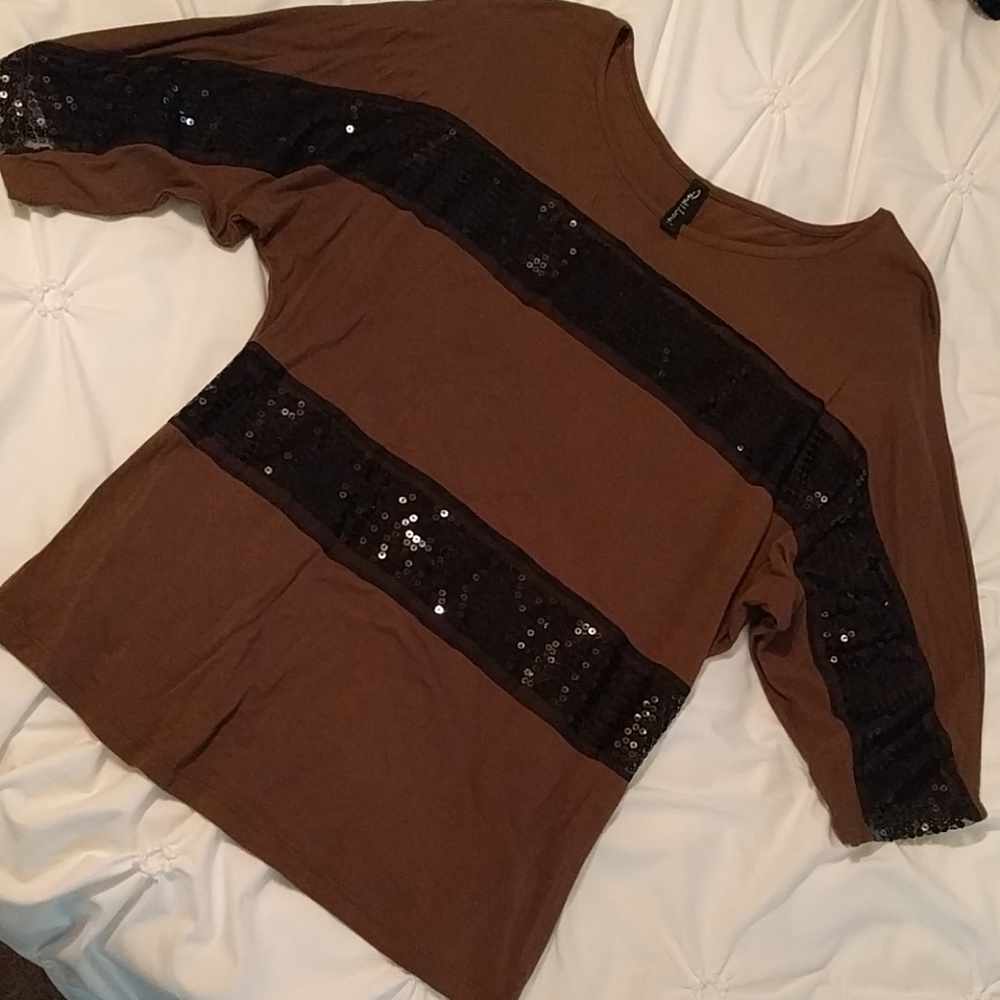 Nice top with sequins