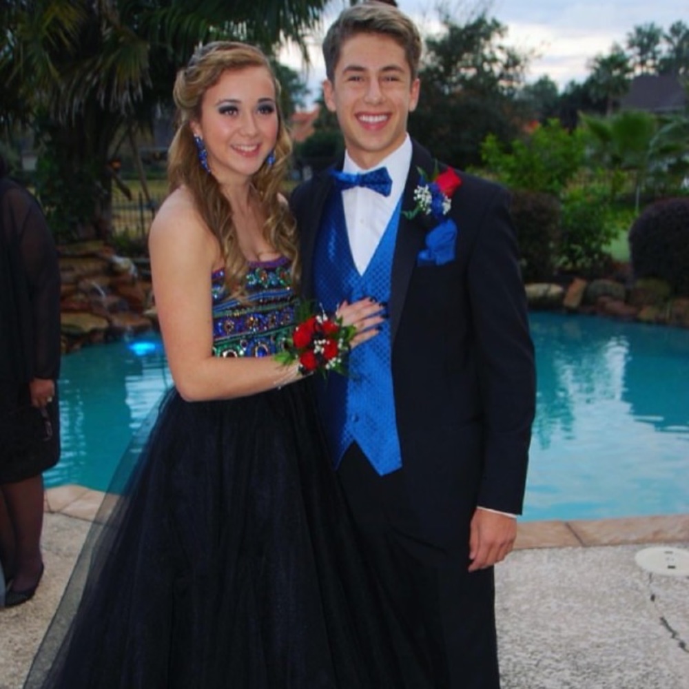 Sheri hill tool dress with beading on top